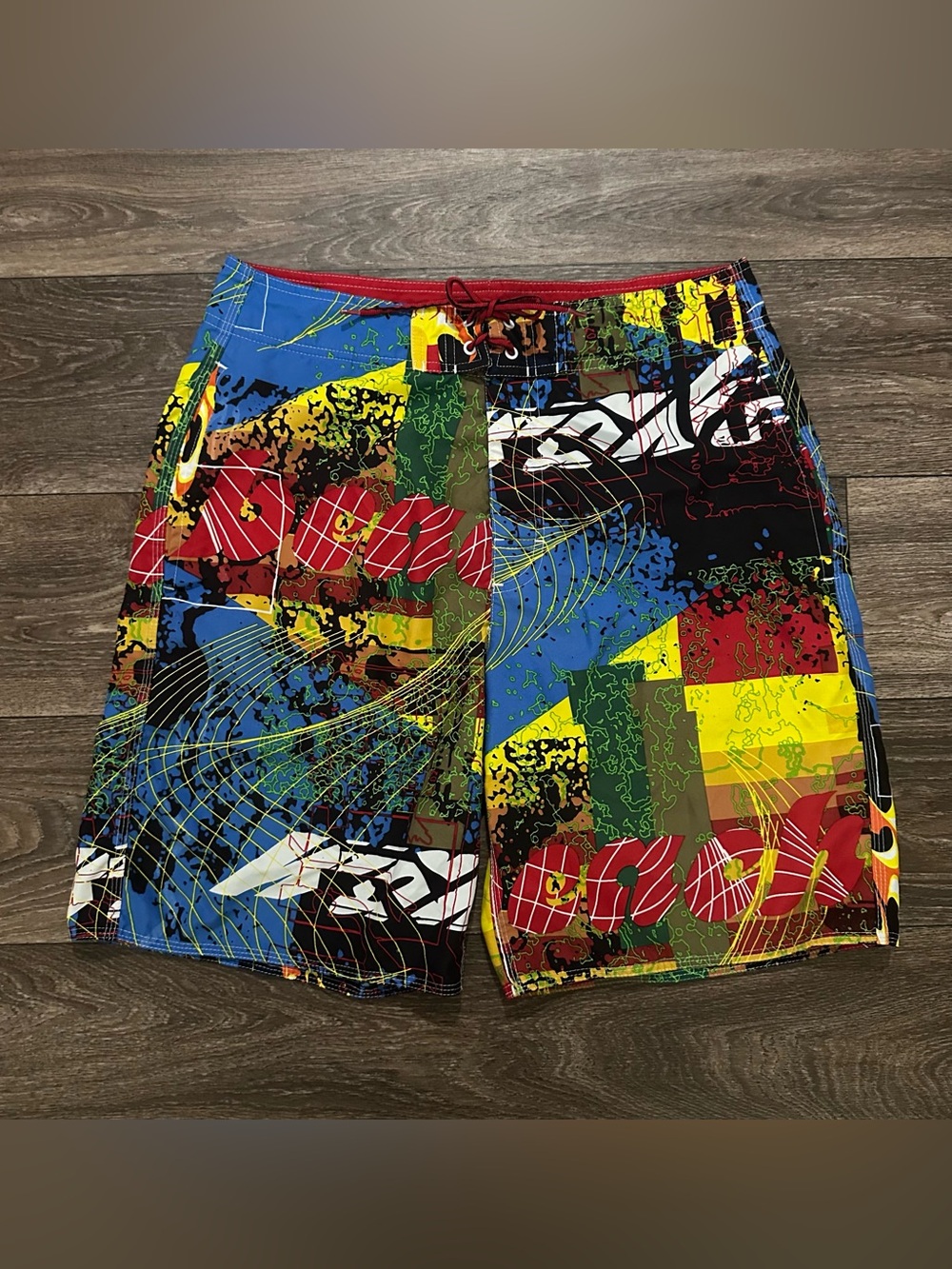 Vintage 2000s Y2K No Boundaries Skate AOP Graffiti Baggy Surfwear Board Shorts S
